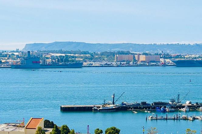 700 W Harbor Dr #1606, San Diego